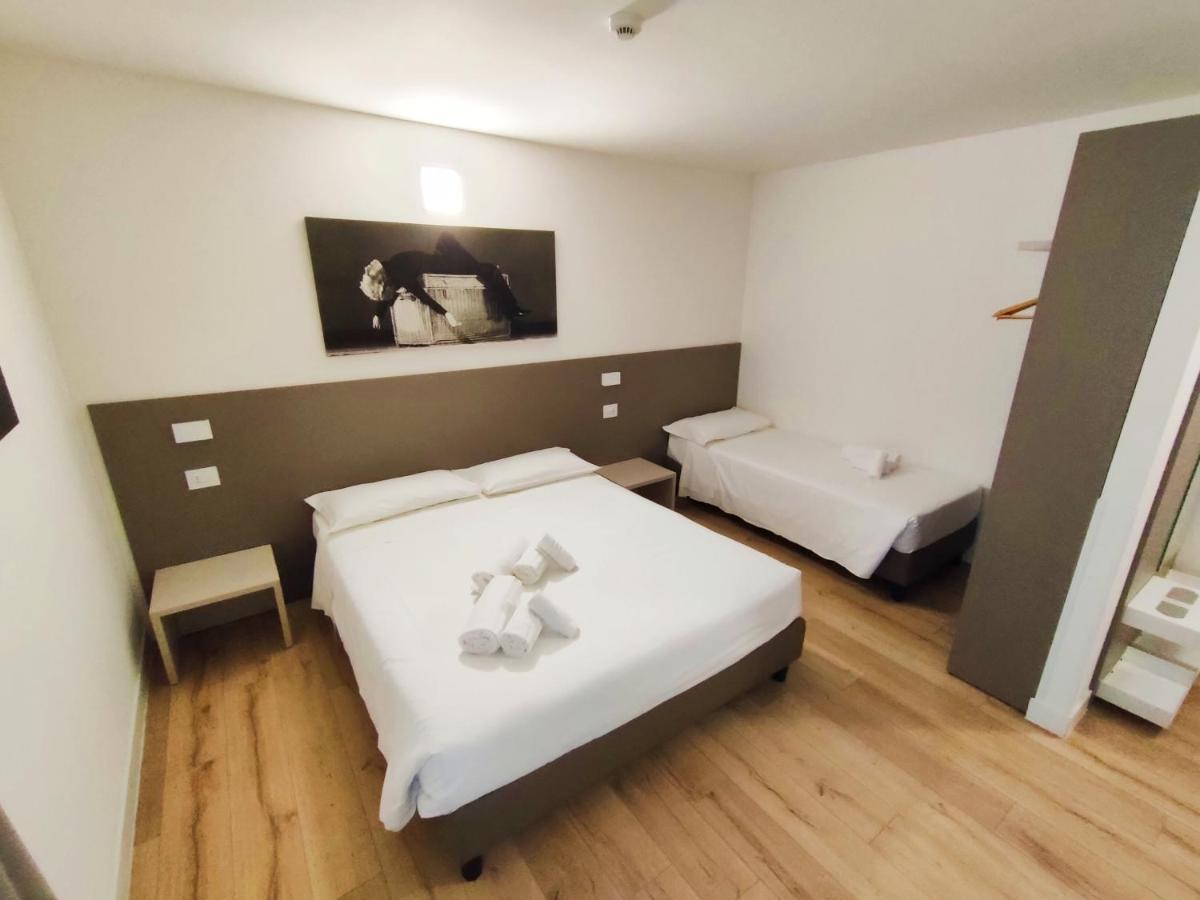 City Gallery Apartments Trieste Esterno foto
