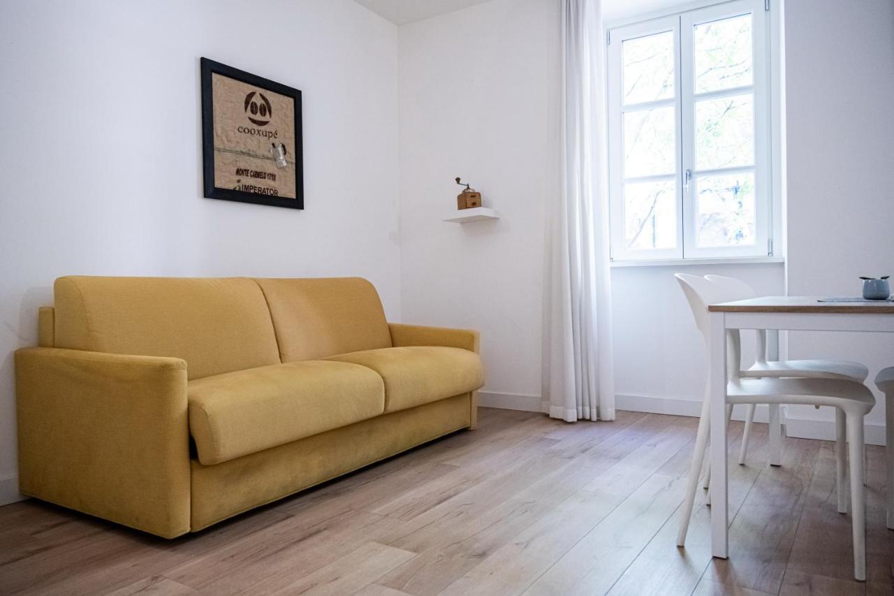 City Gallery Apartments Trieste Esterno foto