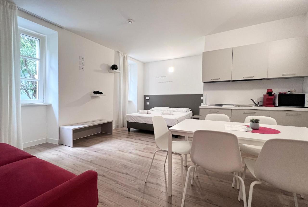 City Gallery Apartments Trieste Esterno foto